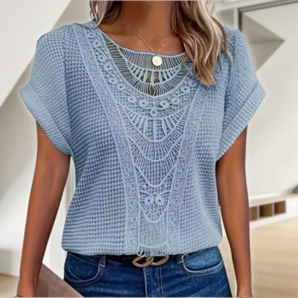 Women’s Elegant Lace Blouse with Flattering Fit