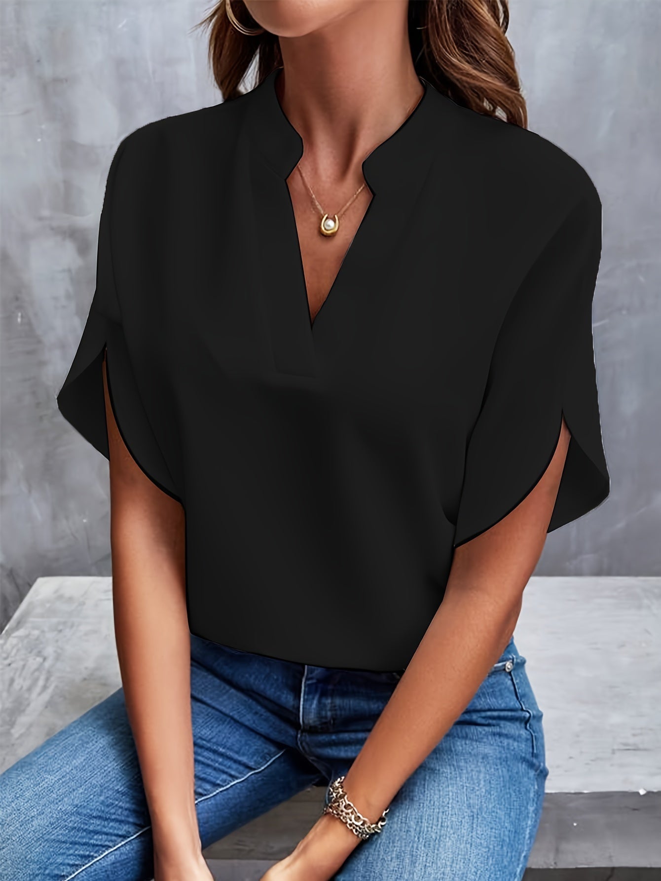 Women’s Elegant V-Neck Long Sleeve Blouse