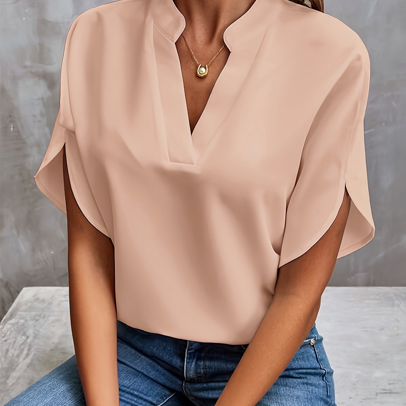 Women’s Elegant V-Neck Long Sleeve Blouse