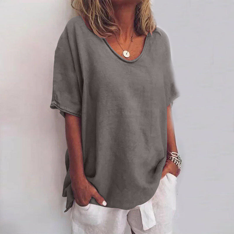 Women’s Relaxed Fit Scoop Neck Blouse