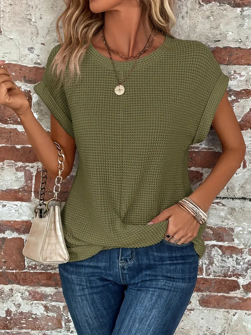 Women’s Short-Sleeve Textured Button-Up Blouse